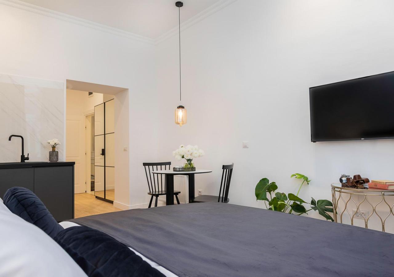 Pierrot & Pierrette Apartment Zagreb Bagian luar foto