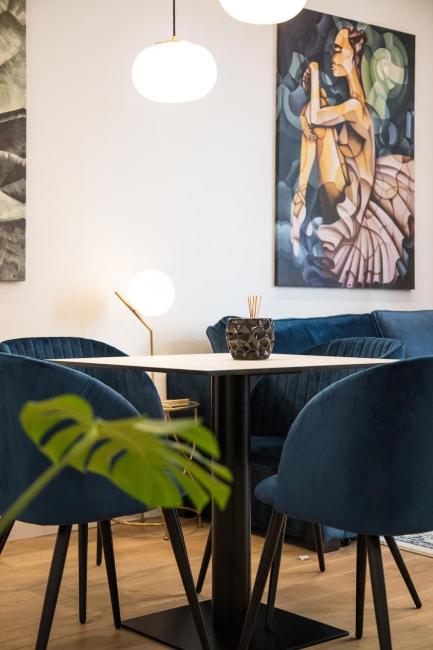Pierrot & Pierrette Apartment Zagreb Bagian luar foto