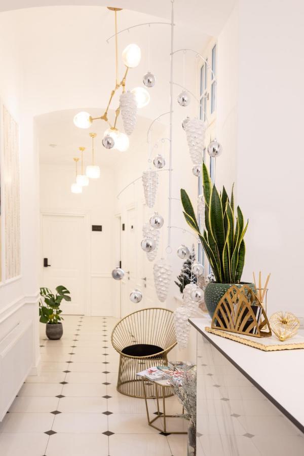 Pierrot & Pierrette Apartment Zagreb Bagian luar foto